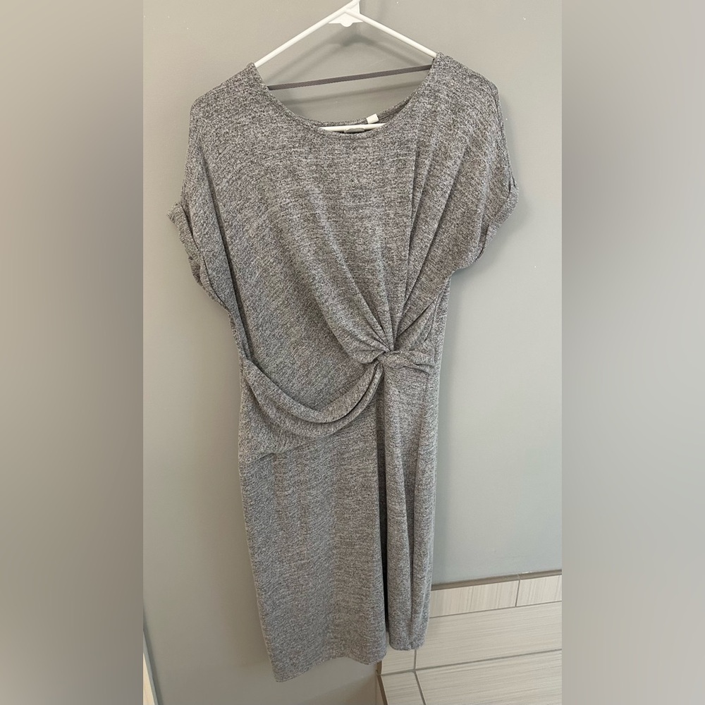 EUC Women’s Gap Dress